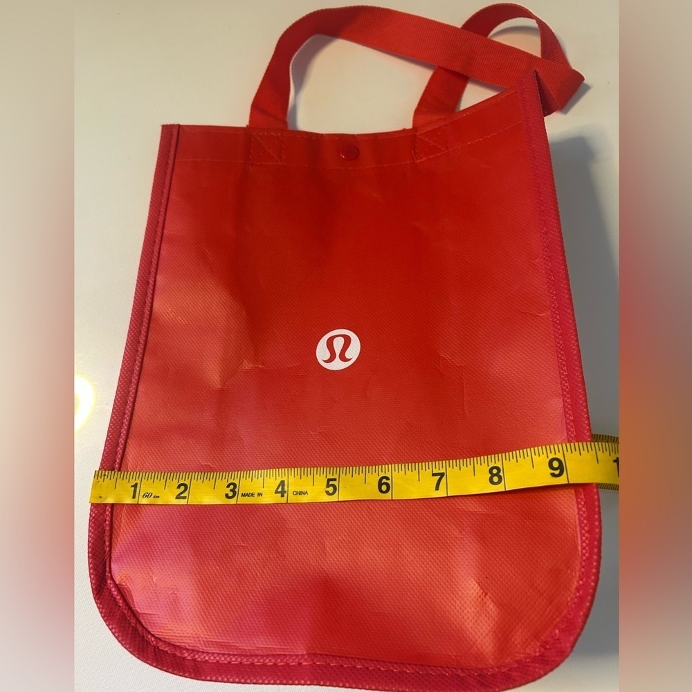 Lululemon empty shopping bag or tote new red and white stripes - Picture 9 of 11